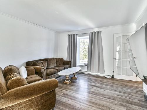 Living room - 160 Rue De L'Avenir, Mont-Blanc, QC - Indoor Photo Showing Living Room