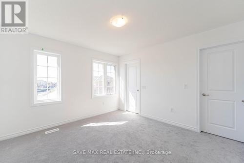 55 Corbett St, Southgate, ON - Indoor Photo Showing Other Room
