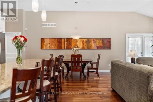 87 Butlers Drive N, Fort Erie, ON - Indoor Photo Showing Dining Room