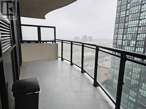 #1506 -2900 Highway 7 Rd W, Vaughan, ON - Outdoor With Balcony With Exterior