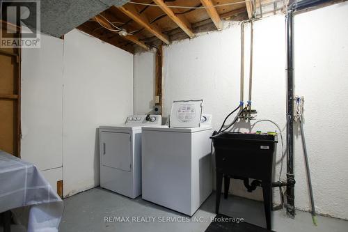 #132 -132 Baronwood Crt, Brampton, ON - Indoor Photo Showing Laundry Room