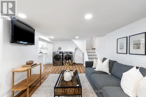55 Northridge Avenue, Toronto, ON - Indoor Photo Showing Living Room