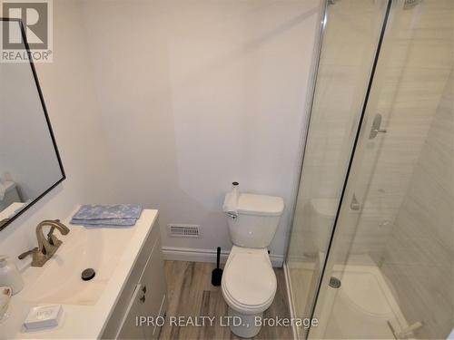 1011 Westminister Street, Innisfil, ON - Indoor Photo Showing Bathroom