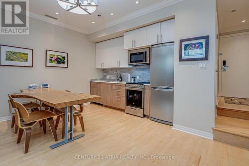 #1412 -1 King St W, Toronto, ON - Indoor Photo Showing Other Room