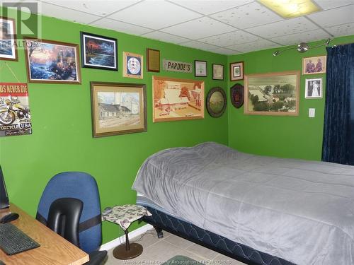 9 Wilkinson Drive, Leamington, ON - Indoor Photo Showing Bedroom