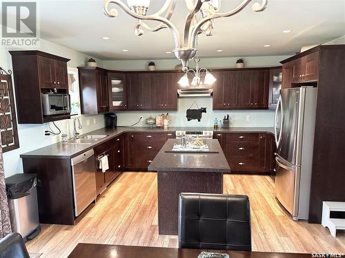 Kirzinger Acreage, Perdue Rm No. 346, SK - Indoor Photo Showing Kitchen With Double Sink