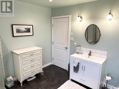 Kirzinger Acreage, Perdue Rm No. 346, SK - Indoor Photo Showing Bathroom
