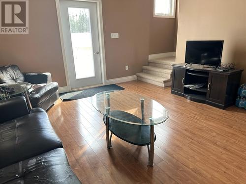 14 Mcgregor Lane, Wabush, NL - Indoor Photo Showing Living Room