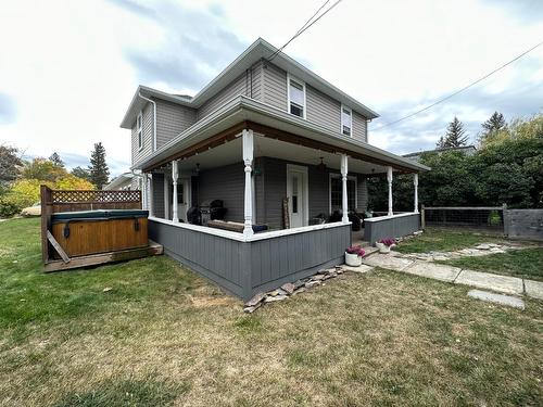 128 13Th Avenue S, Cranbrook, BC - Outdoor With Deck Patio Veranda With Exterior