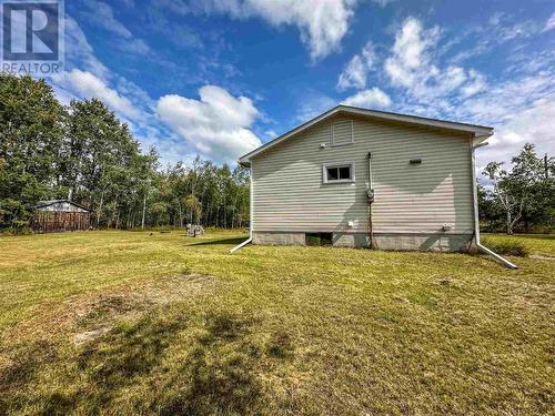1099 Besaw Rd, Iroquois Falls, ON - Outdoor