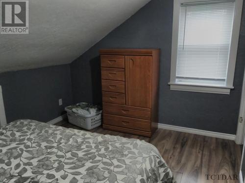 466 Spruce St S, Timmins, ON - Indoor Photo Showing Bedroom