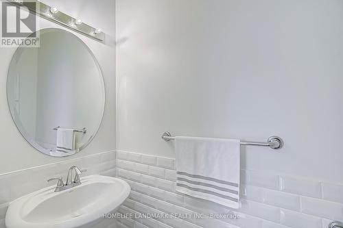 501 Fred Mclaren Blvd, Markham, ON - Indoor Photo Showing Bathroom
