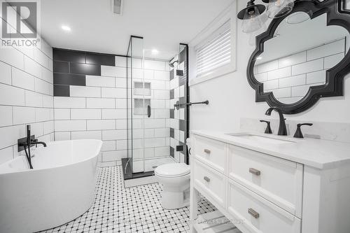 Lower - 908 Fennell Avenue E, Hamilton, ON - Indoor Photo Showing Bathroom