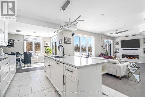 108 Foster Rd, Prince Edward County, ON - Indoor Photo Showing Kitchen With Upgraded Kitchen