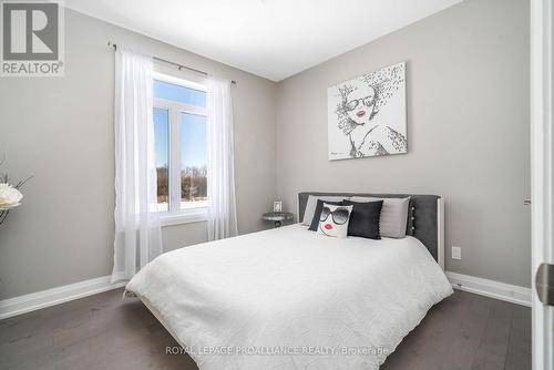 108 Foster Rd, Prince Edward County, ON - Indoor Photo Showing Bedroom