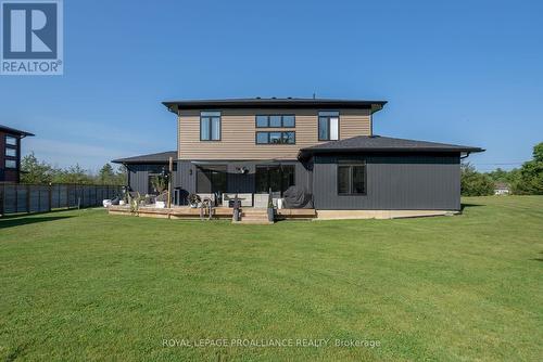 108 Foster Rd, Prince Edward County, ON - Outdoor