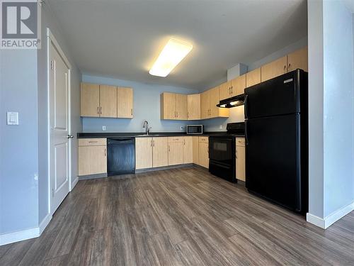 1483 Glenmore Road Unit# 301, Kelowna, BC - Indoor Photo Showing Kitchen