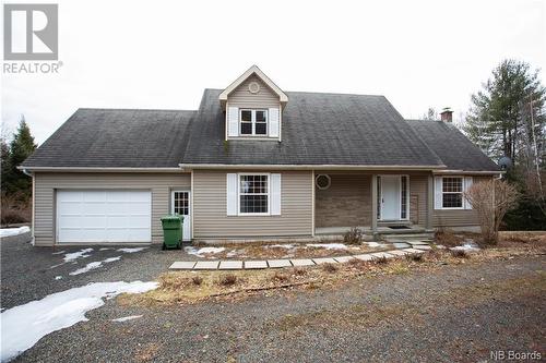 18 Hillview Street, Upper Kingsclear, NB - Outdoor With Facade