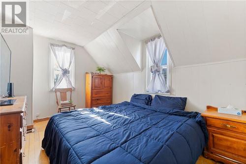1668 Beachburg Road, Beachburg, ON - Indoor Photo Showing Bedroom