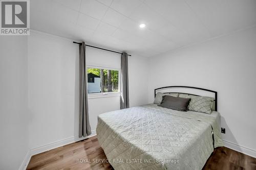 17 Whispering Waters Road, Trent Hills, ON - Indoor Photo Showing Bedroom