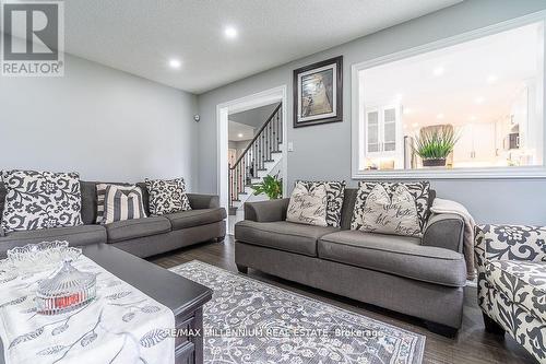 1698 Chester Dr N, Caledon, ON - Indoor Photo Showing Living Room