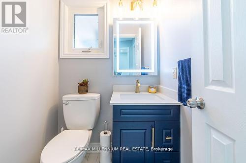 1698 Chester Dr N, Caledon, ON - Indoor Photo Showing Bathroom