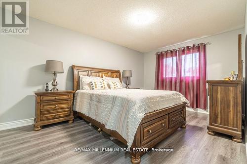 1698 Chester Drive N, Caledon, ON - Indoor Photo Showing Bedroom