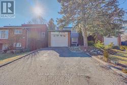 3574 ASH ROW CRES  Mississauga, ON L5L 1K4