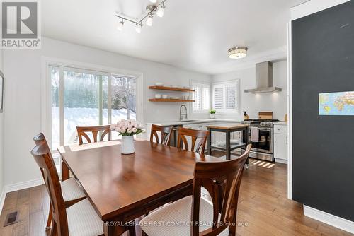 10 Mulberry Crt, Barrie, ON - Indoor Photo Showing Dining Room