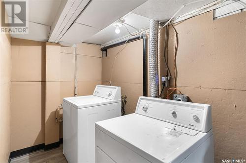 202 L Avenue S, Saskatoon, SK - Indoor Photo Showing Laundry Room