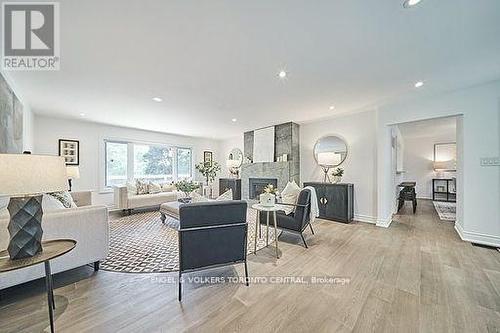 507 Mill Street S, Clarington, ON - Indoor Photo Showing Living Room With Fireplace
