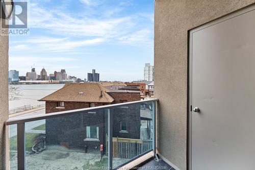 1225 Riverside Drive West Unit# 307, Windsor, ON - Outdoor With Balcony
