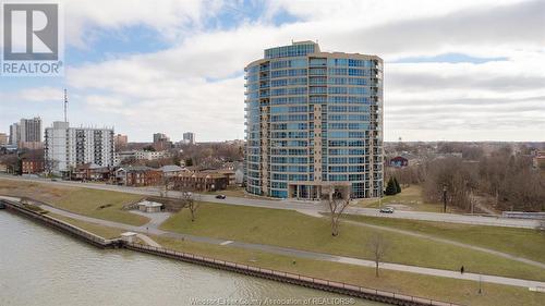 1225 Riverside Drive West Unit# 307, Windsor, ON - Outdoor With View