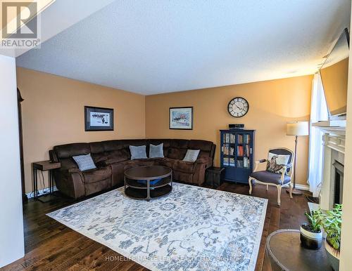 13 Cobblestone Crt, Brampton, ON - Indoor Photo Showing Living Room With Fireplace