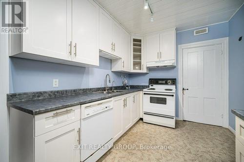 348 Metcalf St, Tweed, ON - Indoor Photo Showing Kitchen