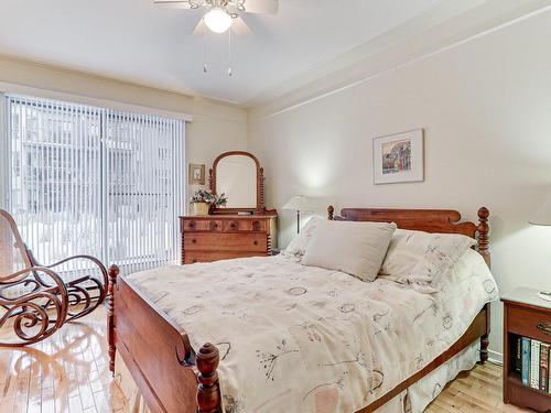 Master bedroom - 4-383 Rue Lulli, Laval (Laval-Des-Rapides), QC - Indoor Photo Showing Bedroom