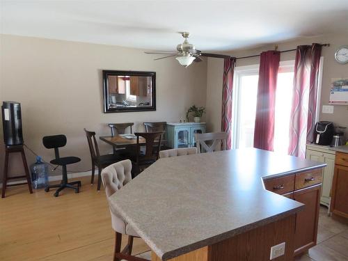 68 Fifth Avenue, Sioux Lookout, ON - Indoor Photo Showing Dining Room
