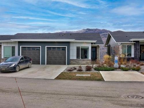 122-2045 Stagecoach Drive, Kamloops, BC - Outdoor
