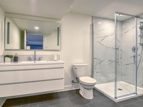 Bathroom - 329 Henri-Jarry Street, Beaconsfield, QC - Indoor Photo Showing Bathroom