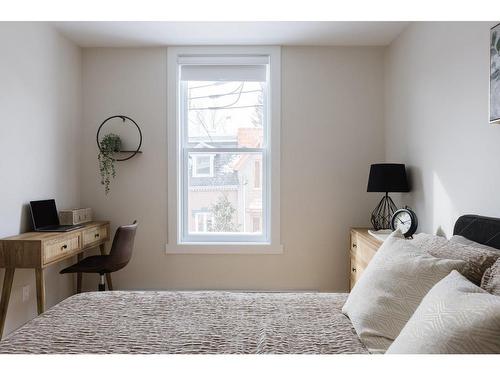 Master bedroom - 3841 Rue Drolet, Montréal (Le Plateau-Mont-Royal), QC - Indoor Photo Showing Bedroom