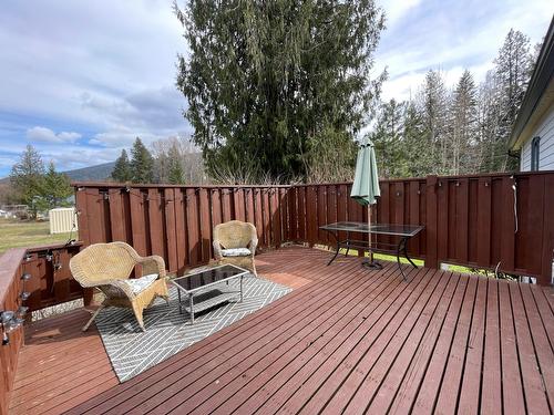 3164 Heddle Road, Nelson, BC - Outdoor With Deck Patio Veranda