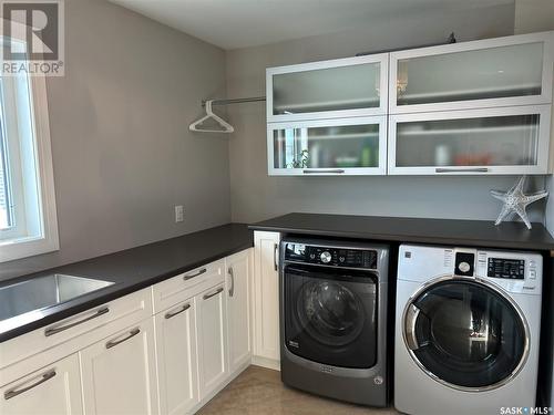 29 Pape Drive, Humboldt Lake, SK - Indoor Photo Showing Laundry Room