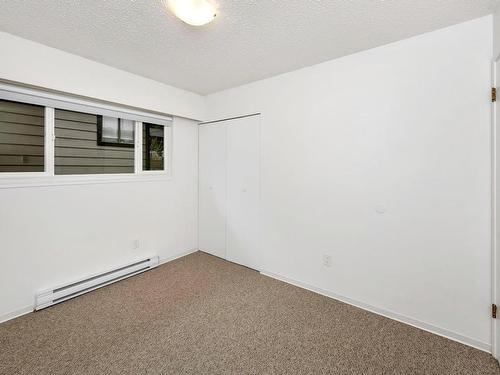 8047 Arthur St, Crofton, BC - Indoor Photo Showing Other Room