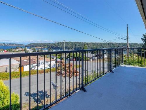 521 Larch St, Nanaimo, BC - Outdoor With View