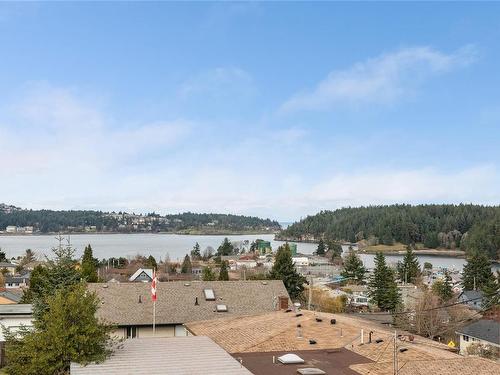 521 Larch St, Nanaimo, BC - Outdoor With Body Of Water With View