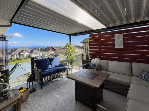 985 Timberline Dr, Campbell River, BC - Outdoor With Deck Patio Veranda With Exterior