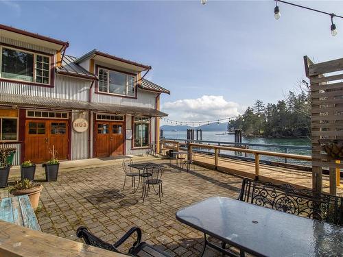 6&7-4301 Bedwell Harbour Rd, Pender Island, BC 