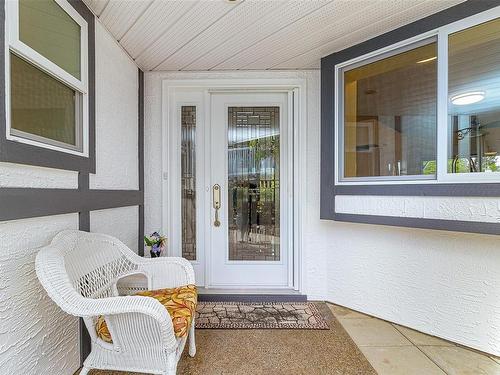 547 Fairways Pl, Cobble Hill, BC - Outdoor With Deck Patio Veranda With Exterior