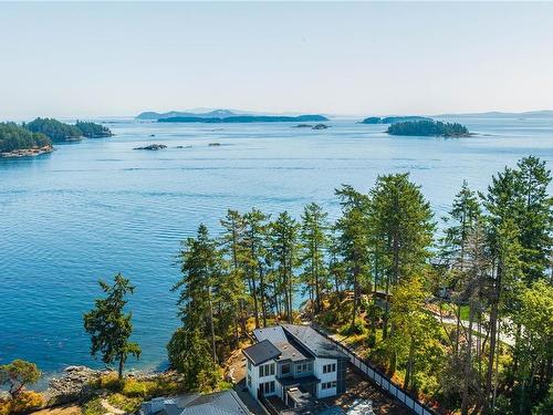 2475 Tryon Rd, North Saanich, BC - Outdoor With Body Of Water With View