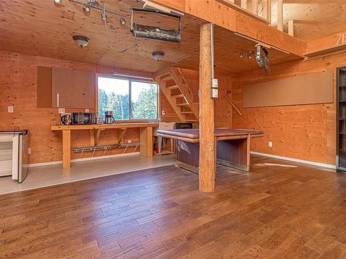 2730 Cedar Heights Cres, Nanaimo, BC - Indoor Photo Showing Other Room